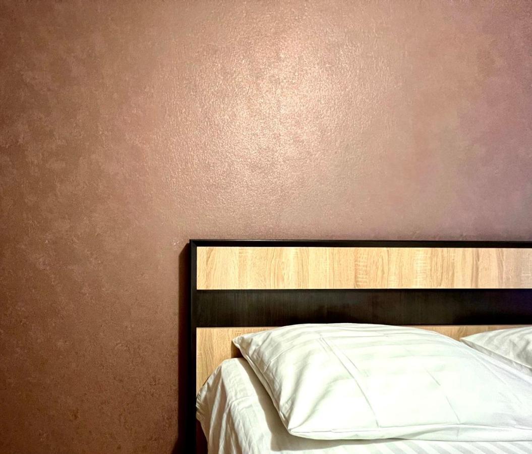 Apartpoltava Простора Однокімнатна Квартира В Новобудові, Корпусний Парк מראה חיצוני תמונה